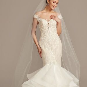 David’s Bridal Oleg Cassini Dress Barely Worn!